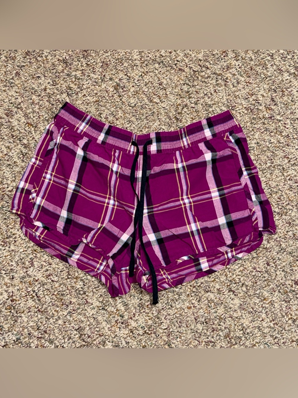 Women’s size medium shorts Plaid Drawstring Women's Shorts in Magenta purple